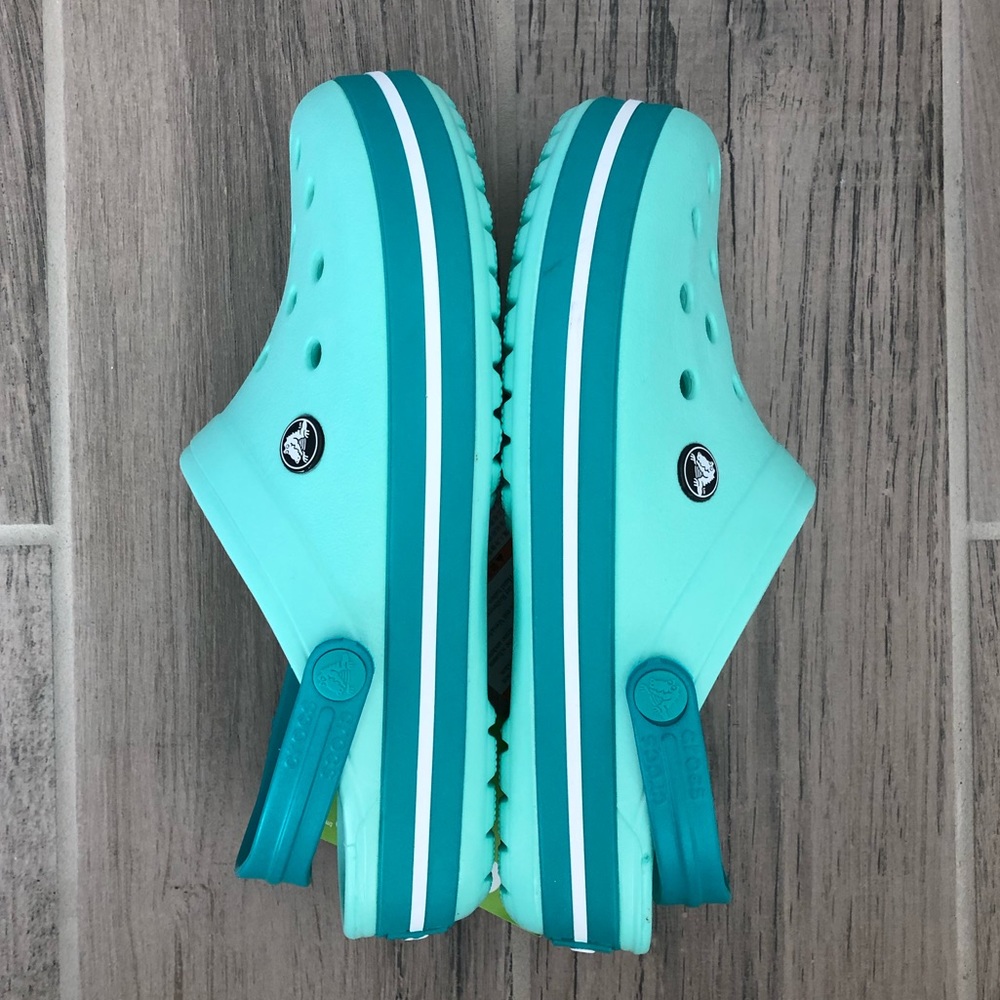 Crocs Women’s Crocsband - NEW - Picture 4 of 6